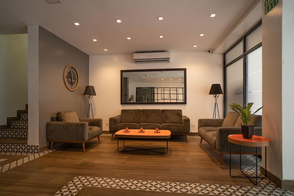 Residencial & Palazzo Hotel Panama City